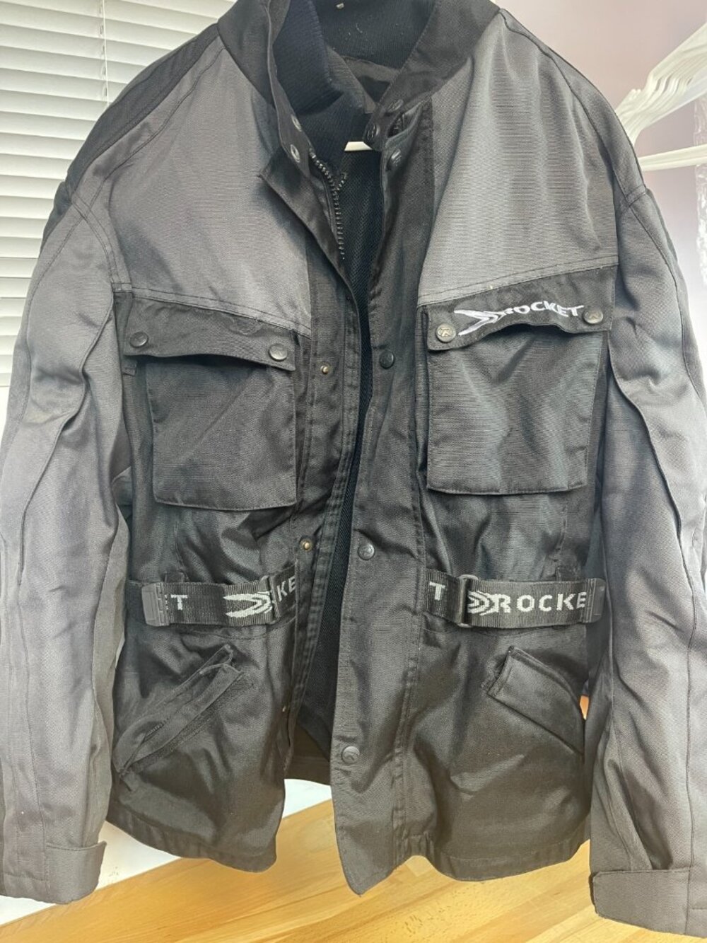 Joe Rocket Touring Motorcycle Jacket Men’s XL Black – Safety Equipment